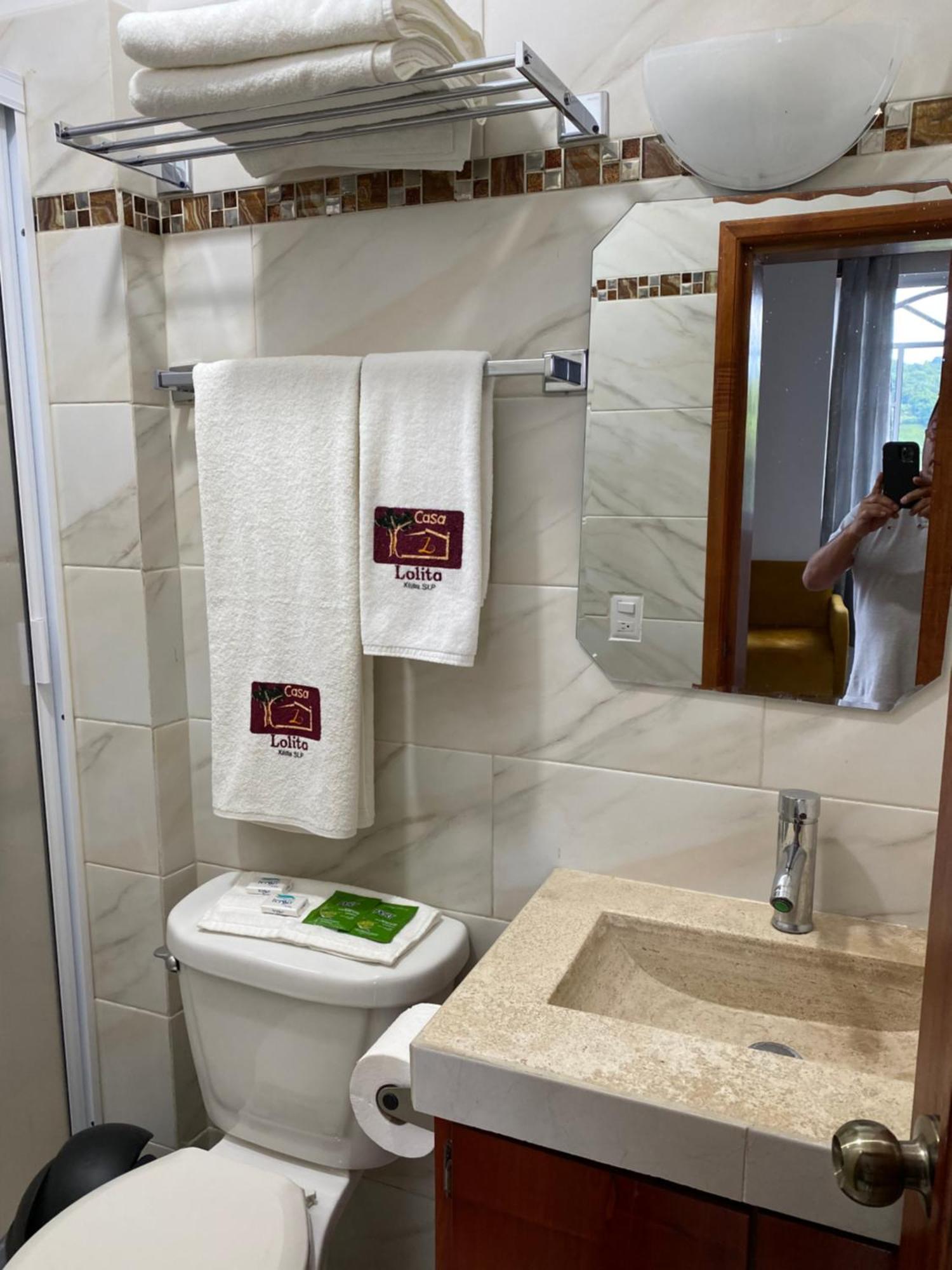 Casa Lolita Hotel Ксилитла Екстериор снимка